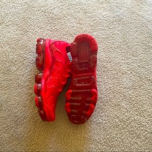 Nike - Air VaporMax Plus sneaker - Red